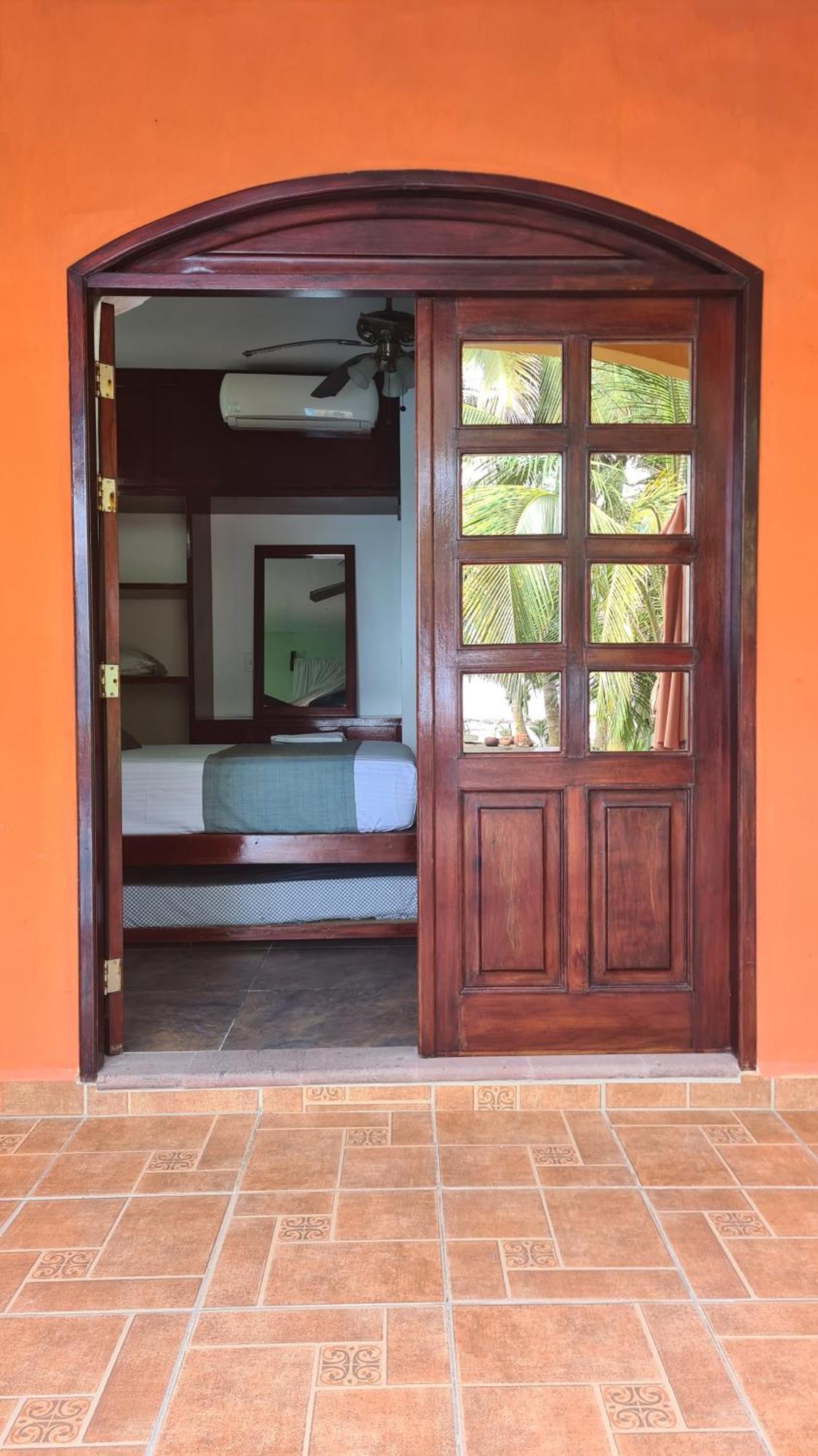 Hotel Rosa De Los Vientos Tuxpan  エクステリア 写真